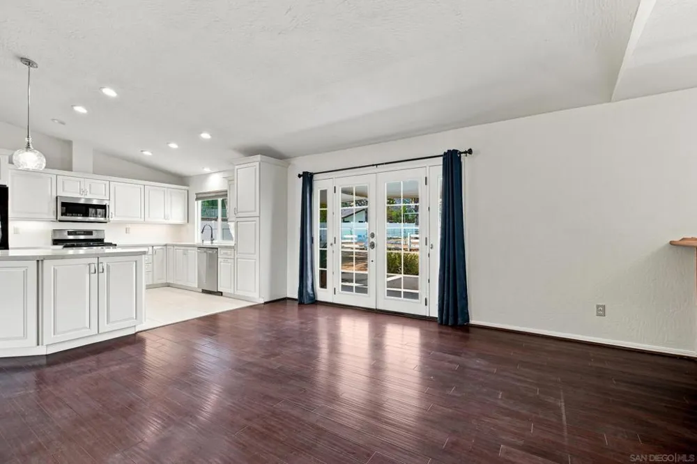 16707 Wikiup Rd Ramona, CA 92065