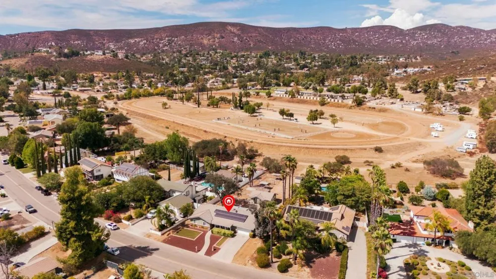 16707 Wikiup Rd Ramona, CA 92065