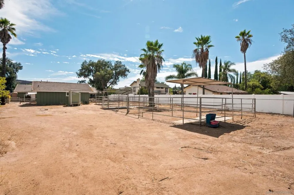 16707 Wikiup Rd Ramona, CA 92065