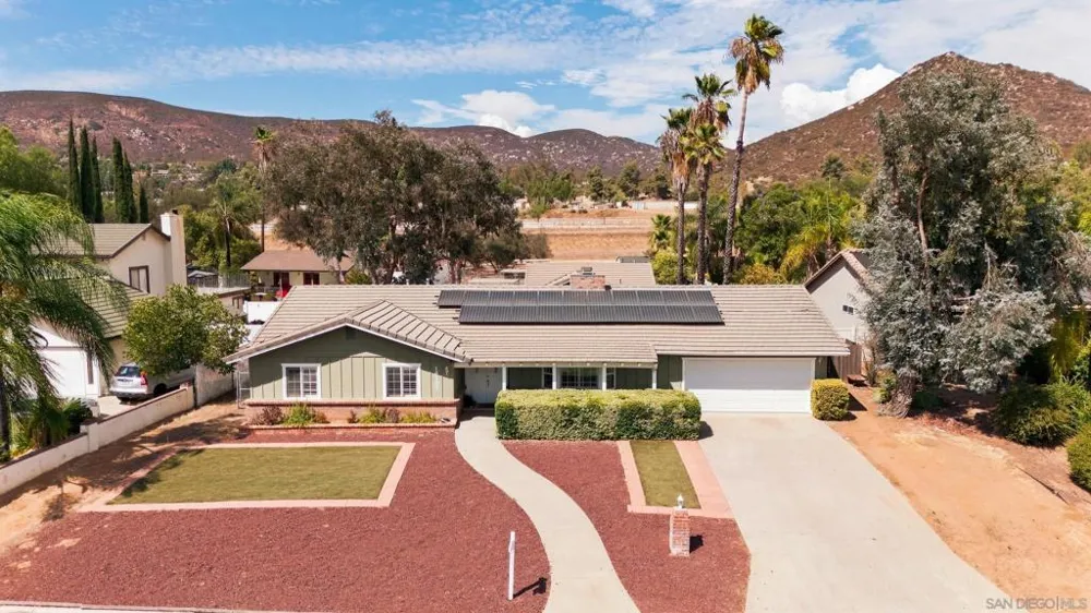 16707 Wikiup Rd Ramona, CA 92065