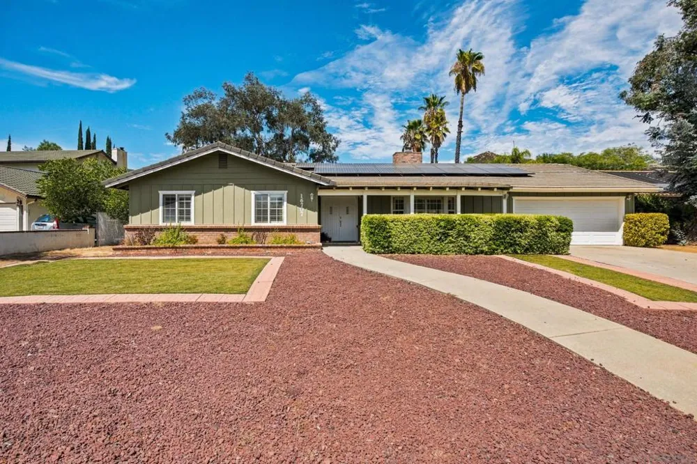 16707 Wikiup Rd Ramona, CA 92065