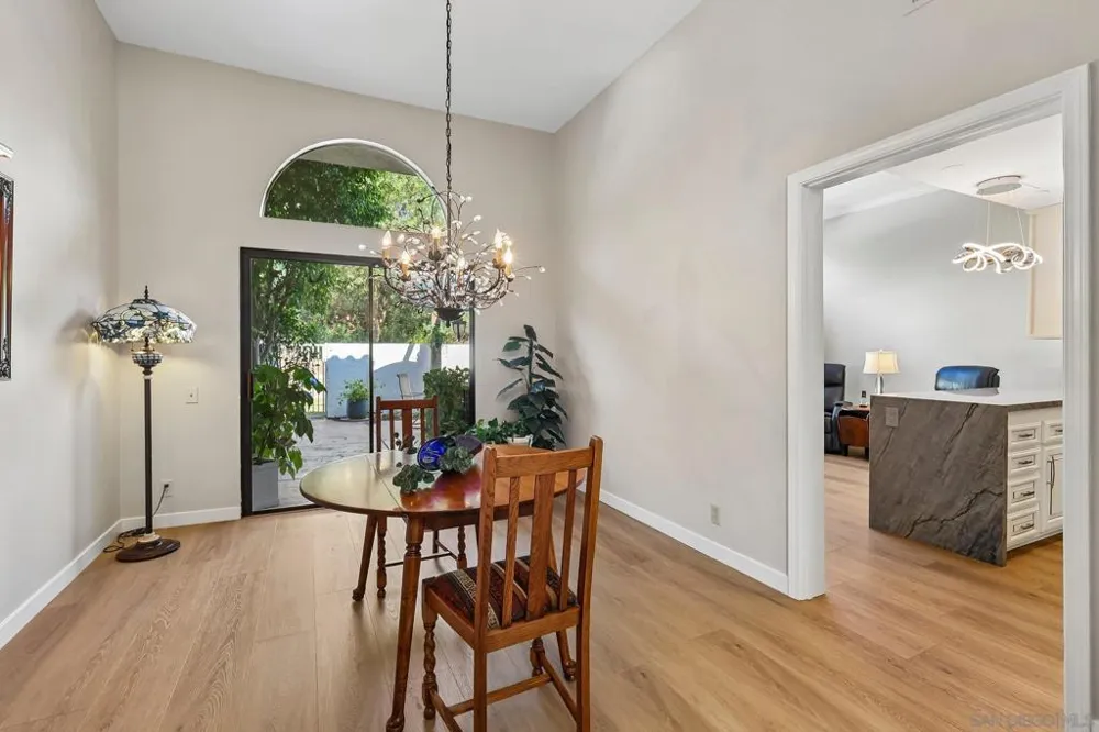 4885 Tinasa Way San Diego, CA 92124