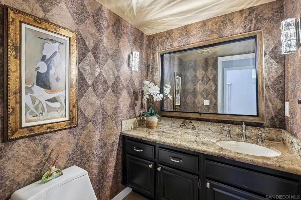4885 Tinasa Way San Diego, CA 92124