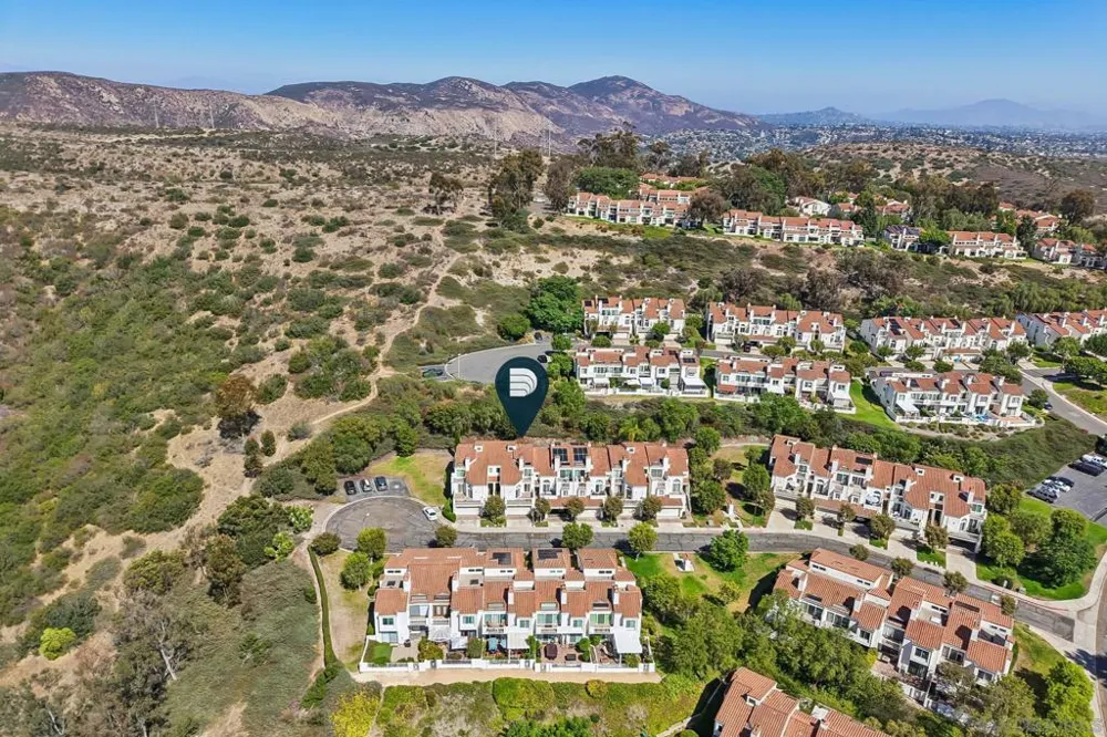 4885 Tinasa Way San Diego, CA 92124