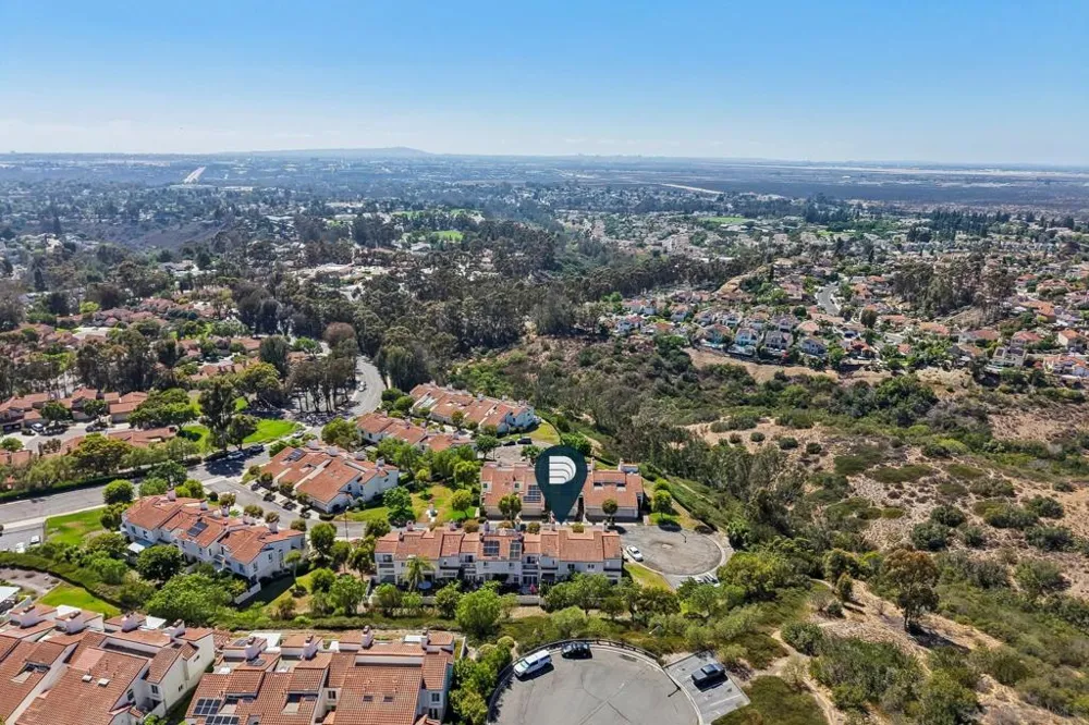 4885 Tinasa Way San Diego, CA 92124