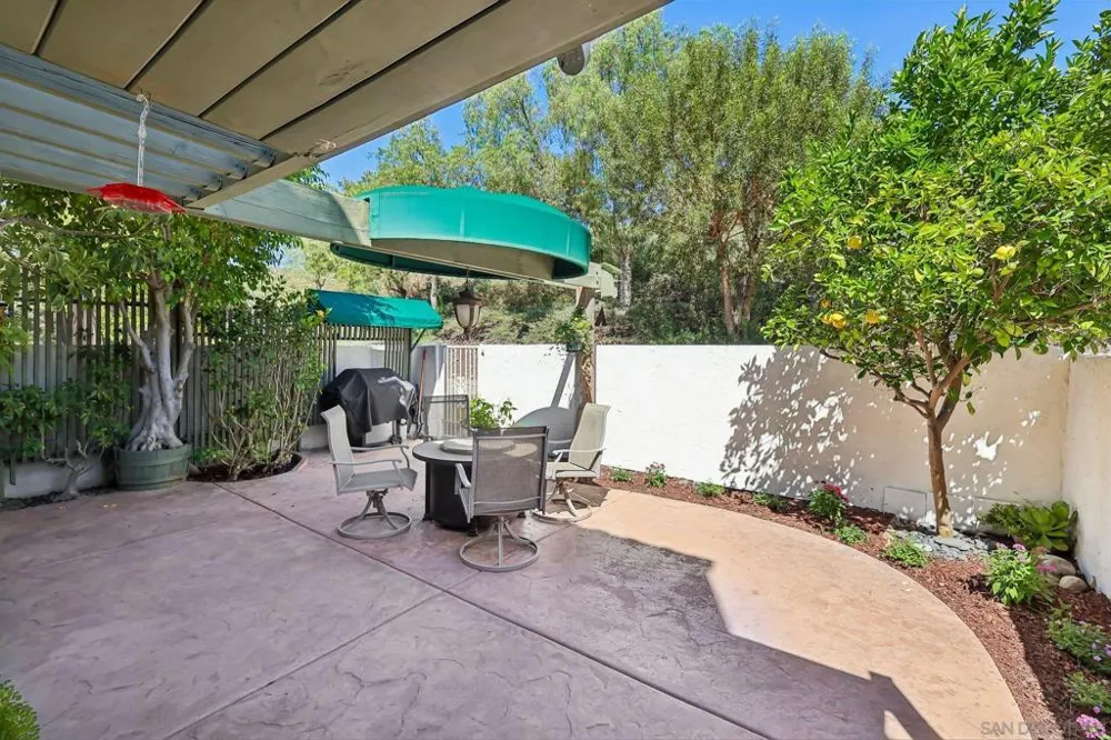 4885 Tinasa Way San Diego, CA 92124