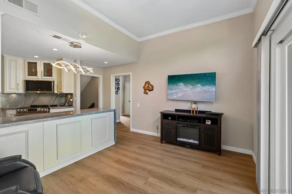 4885 Tinasa Way San Diego, CA 92124