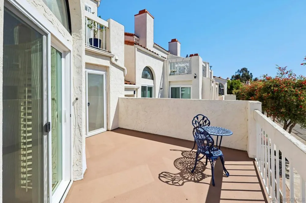 4885 Tinasa Way San Diego, CA 92124