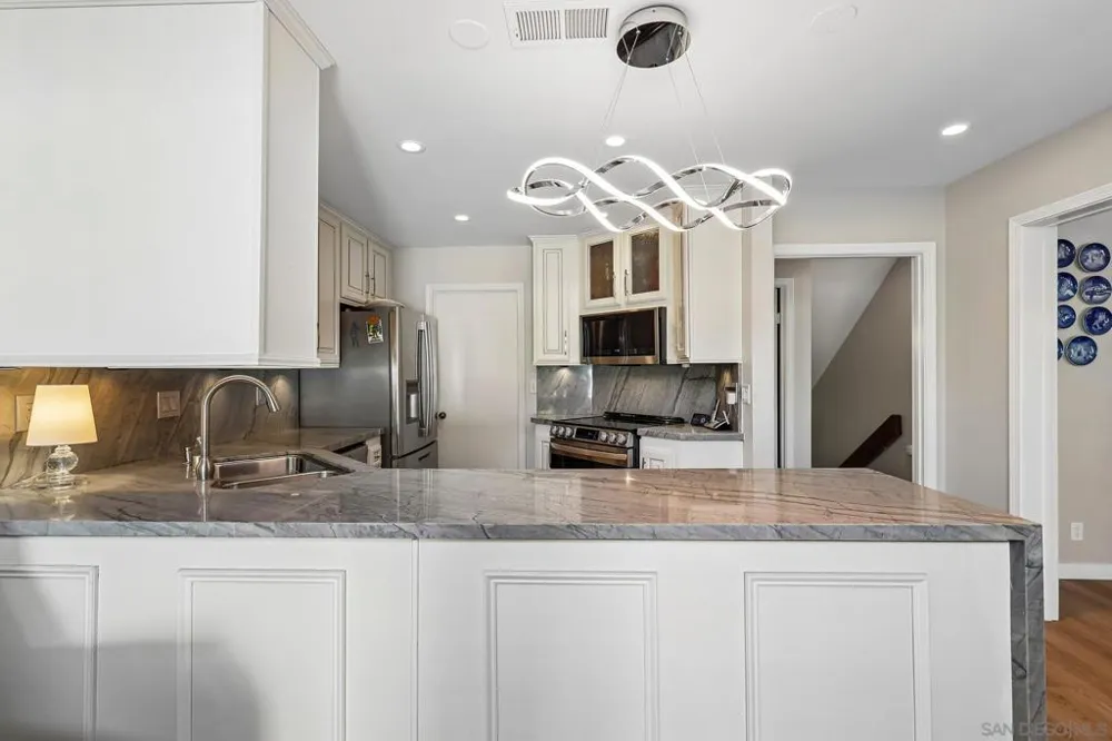 4885 Tinasa Way San Diego, CA 92124