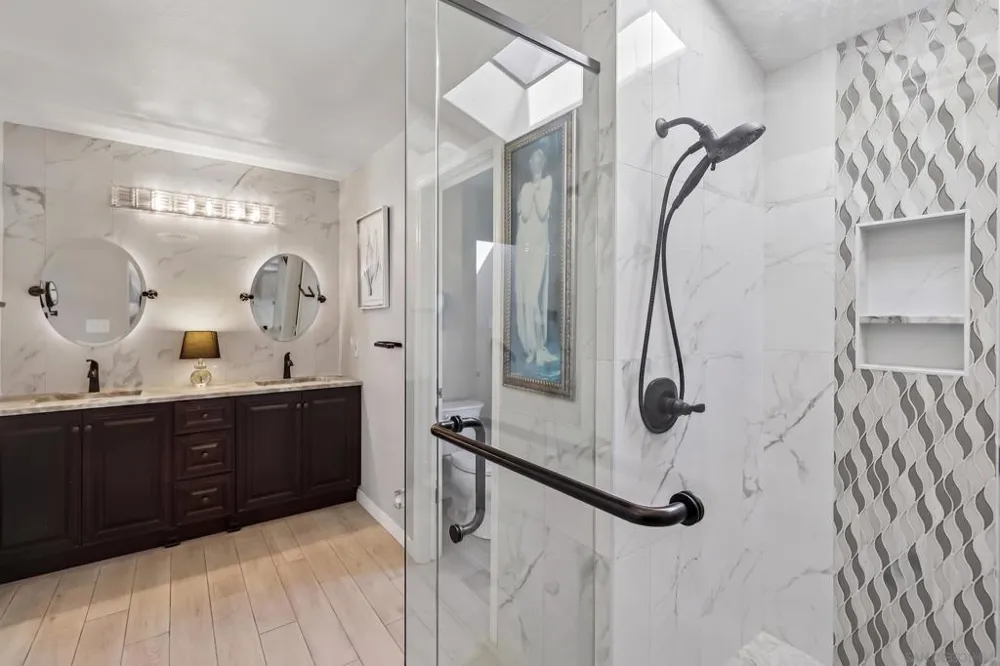 4885 Tinasa Way San Diego, CA 92124