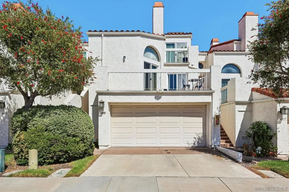 4885 Tinasa Way San Diego, CA 92124