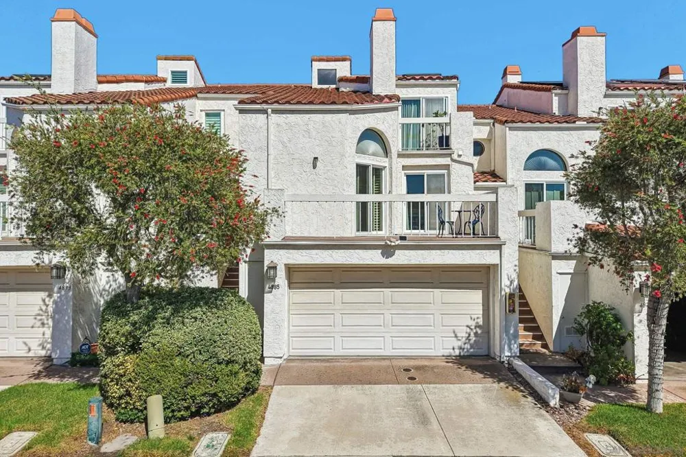4885 Tinasa Way San Diego, CA 92124