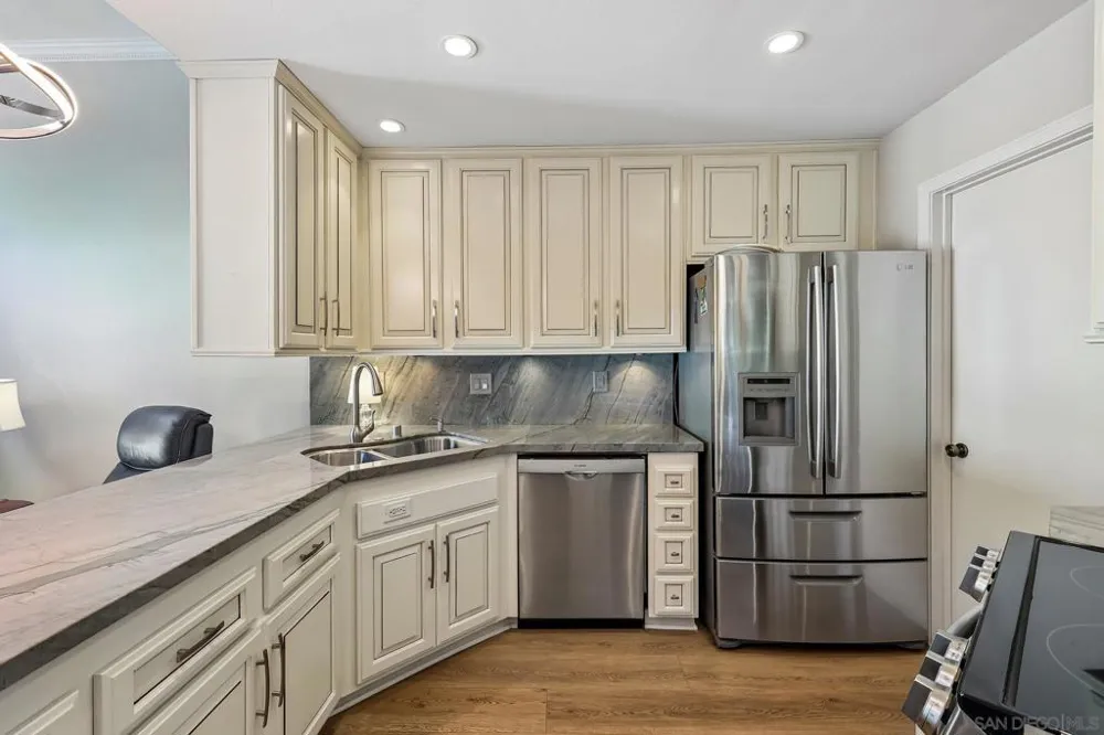 4885 Tinasa Way San Diego, CA 92124