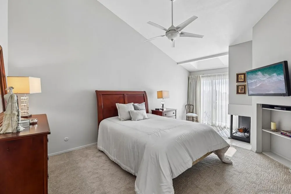 4885 Tinasa Way San Diego, CA 92124