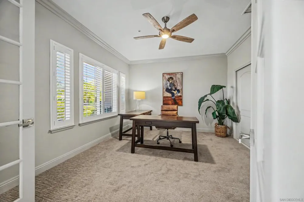 708 Vista Canyon Vista, CA 92084
