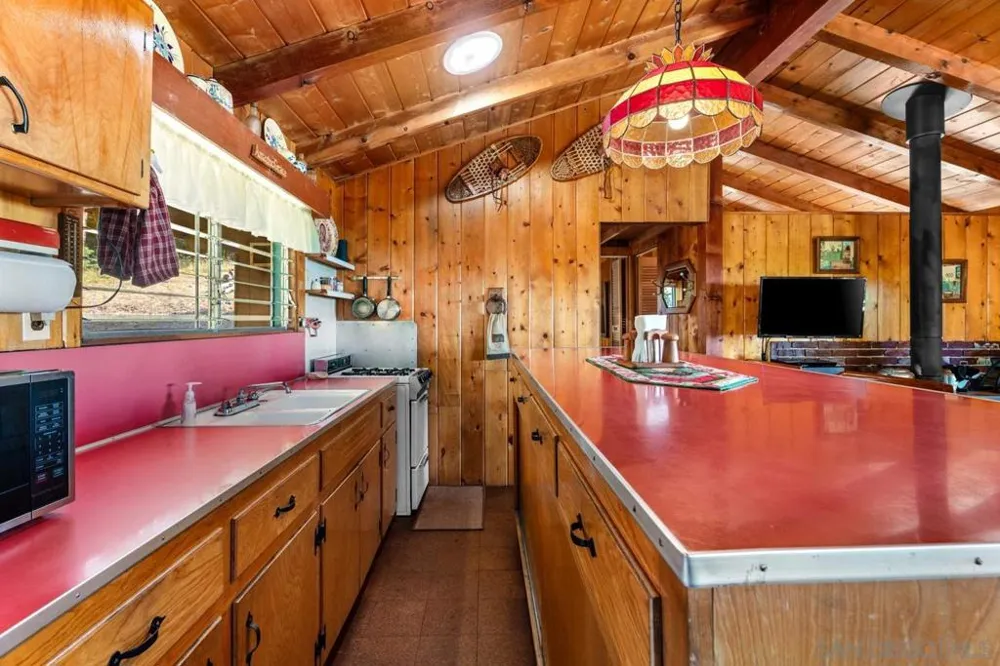 14684 Highway 79 Julian, CA 92036