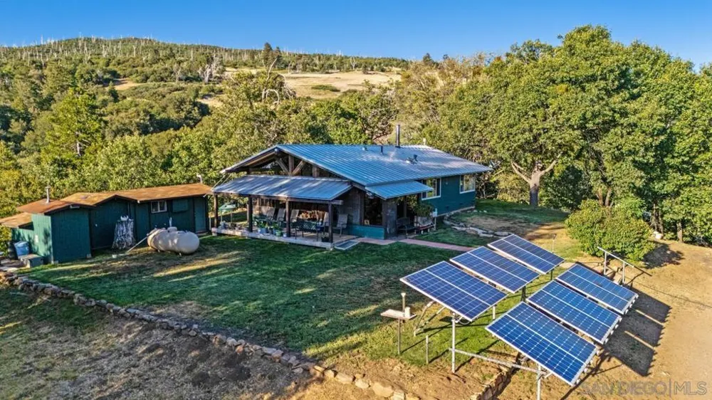 14684 Highway 79 Julian, CA 92036