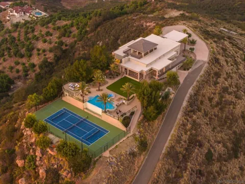 2297 Sunshine Mountain Rd