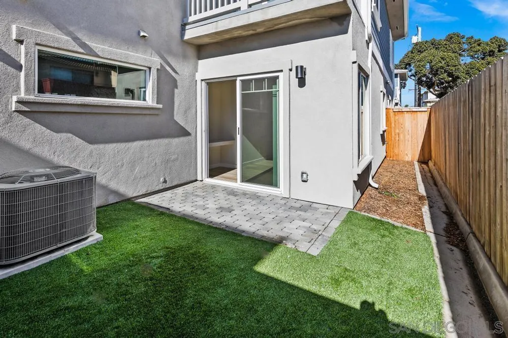 1345 Holly Ave Imperial Beach, CA 91932