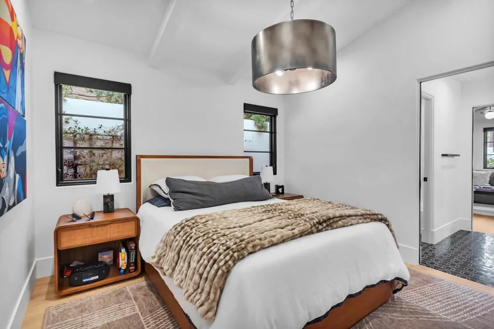 1130 Pine Street Coronado, CA 92118