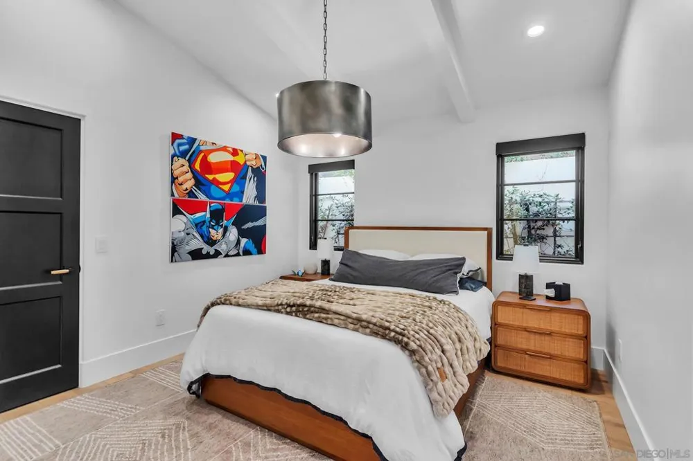 1130 Pine Street Coronado, CA 92118