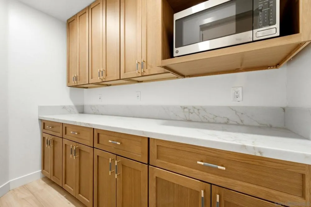 1329 Park Hill Ln Escondido, CA 92025