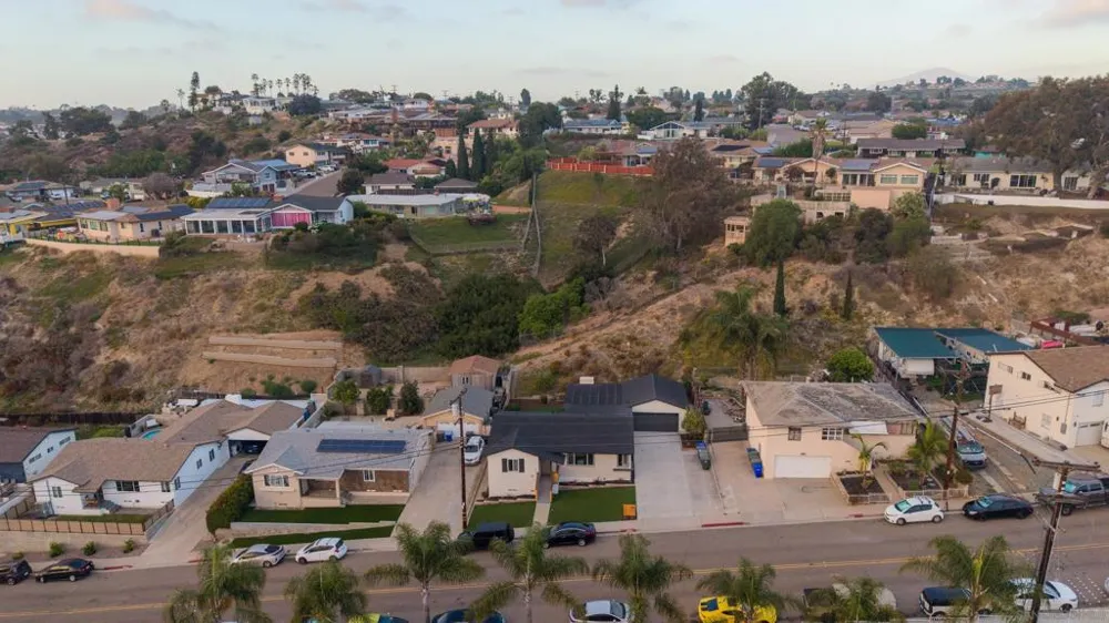 1003 Manchester National City, CA 91950