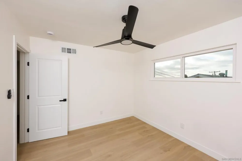 1003 Manchester National City, CA 91950