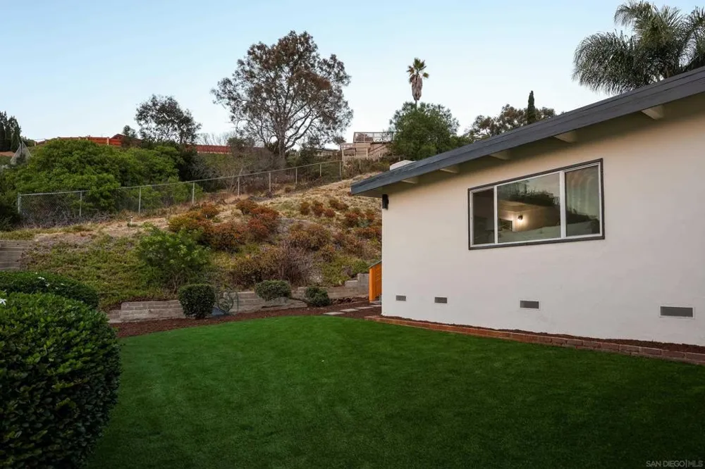 1003 Manchester National City, CA 91950