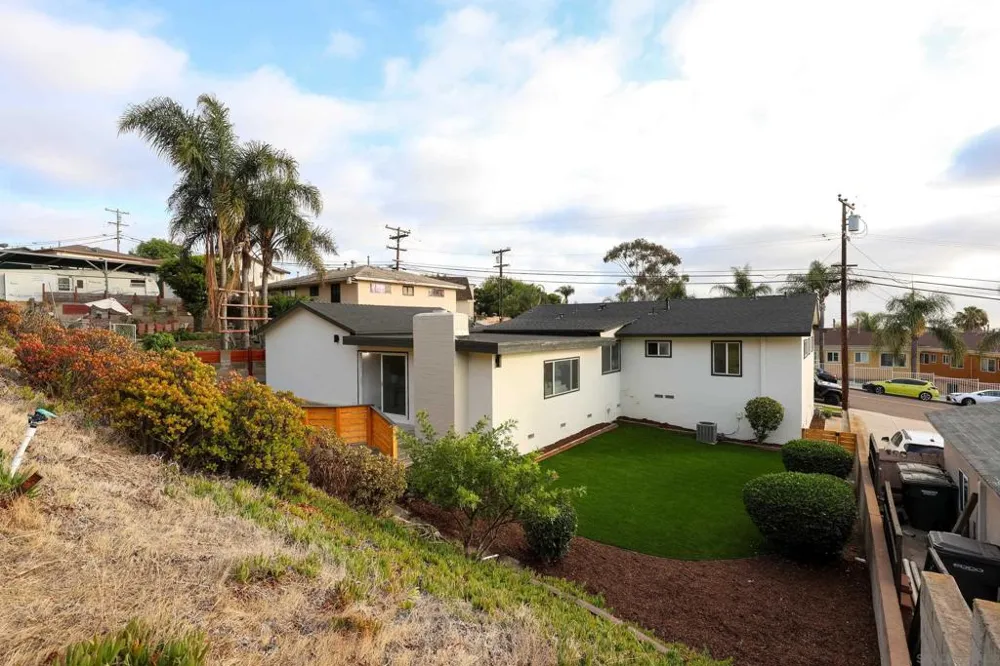 1003 Manchester National City, CA 91950