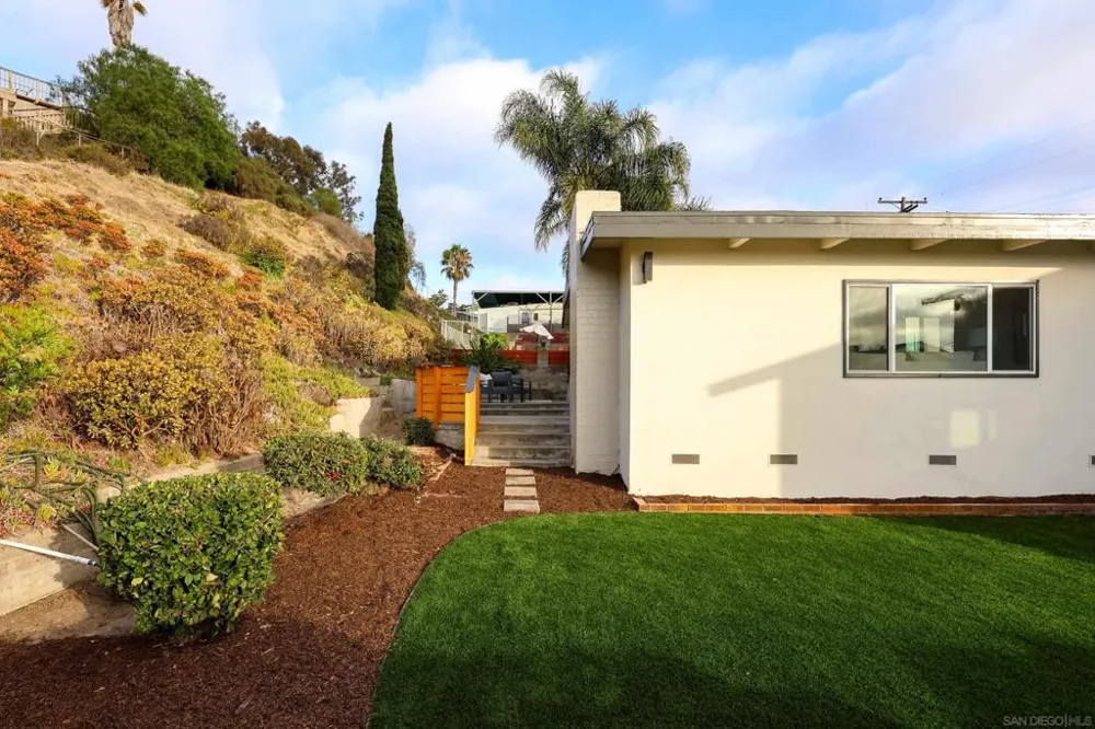 1003 Manchester National City, CA 91950