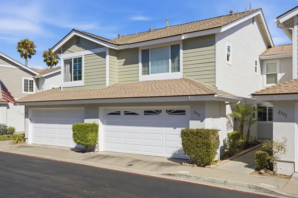 2993 Lexington Circle Carlsbad, CA 92010
