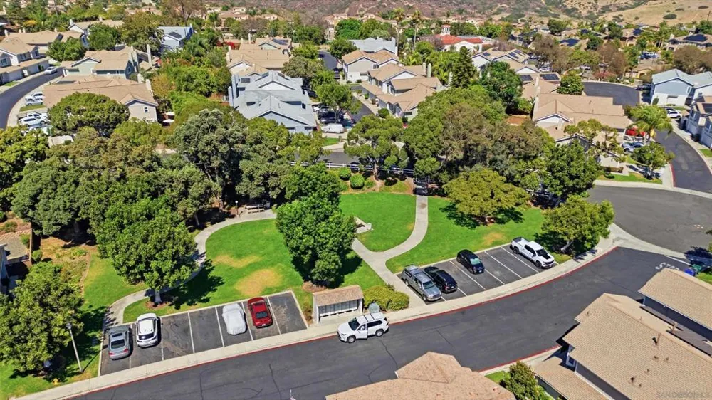 2993 Lexington Circle Carlsbad, CA 92010