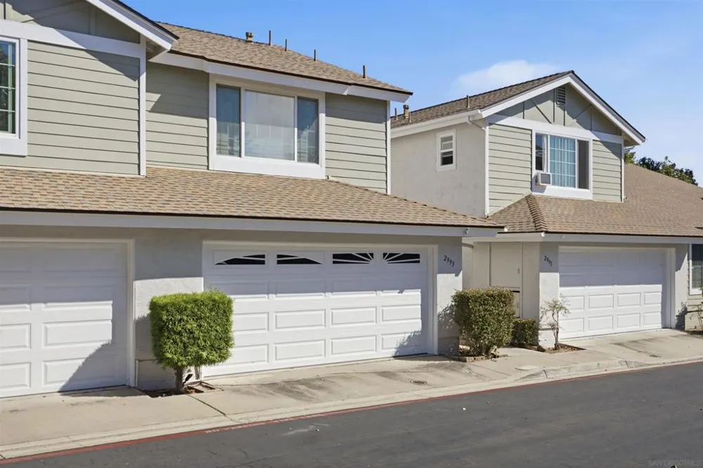 2993 Lexington Circle Carlsbad, CA 92010