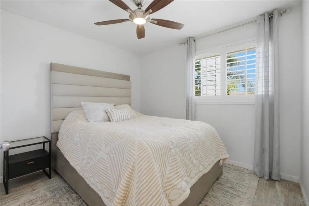 2993 Lexington Circle Carlsbad, CA 92010