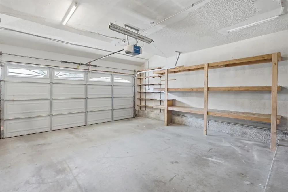 2993 Lexington Circle Carlsbad, CA 92010