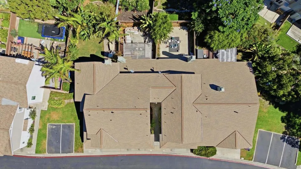 2993 Lexington Circle Carlsbad, CA 92010