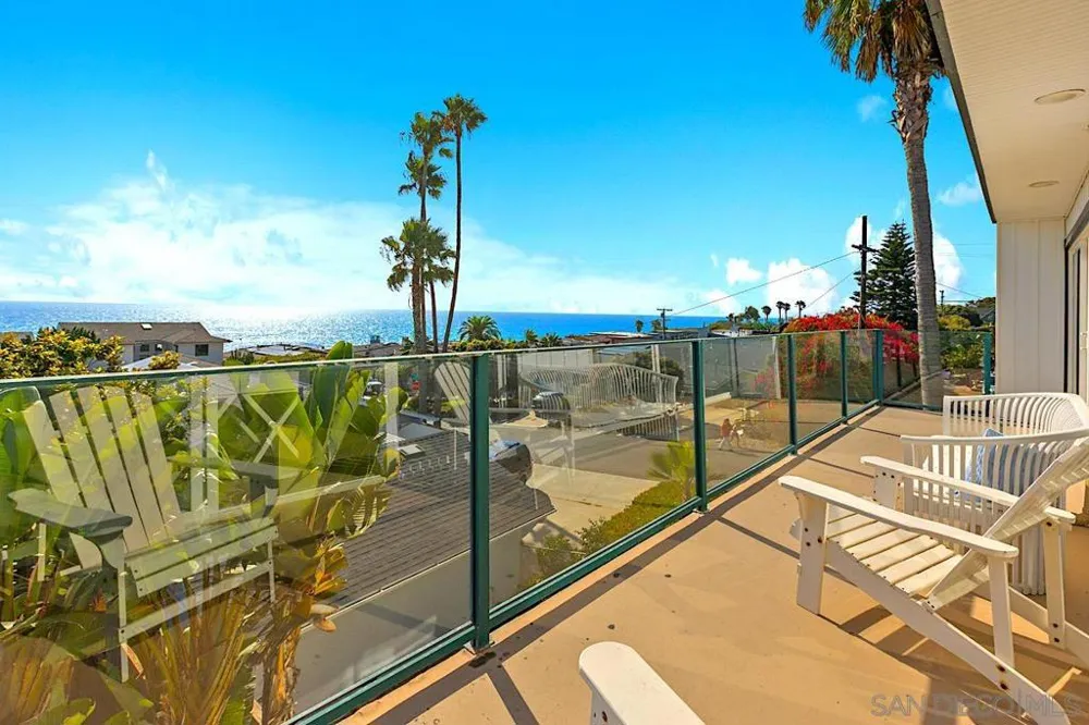 1576 Lorraine Encinitas, CA 92024