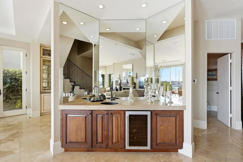 7 Green Turtle Road Coronado, CA 92118