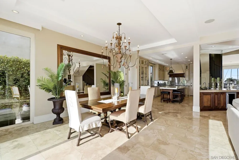 7 Green Turtle Road Coronado, CA 92118