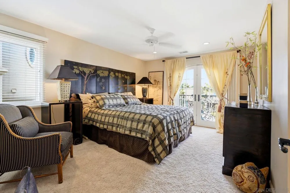 7 Green Turtle Road Coronado, CA 92118