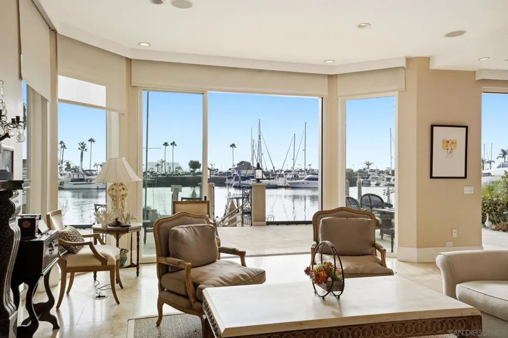 7 Green Turtle Road Coronado, CA 92118