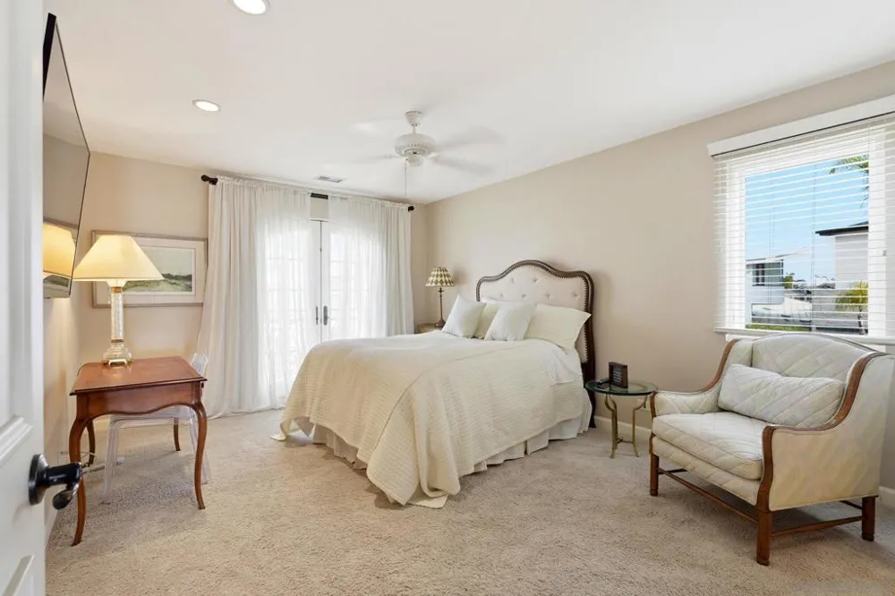 7 Green Turtle Road Coronado, CA 92118