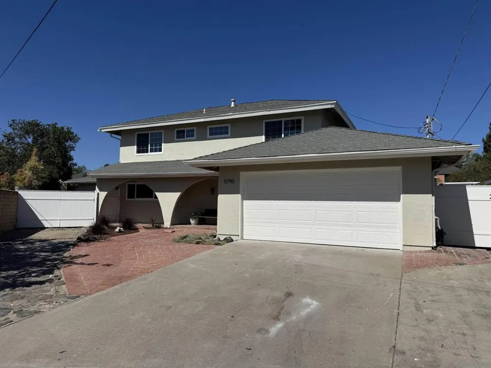 5790 Lone Star San Diego, CA 92120