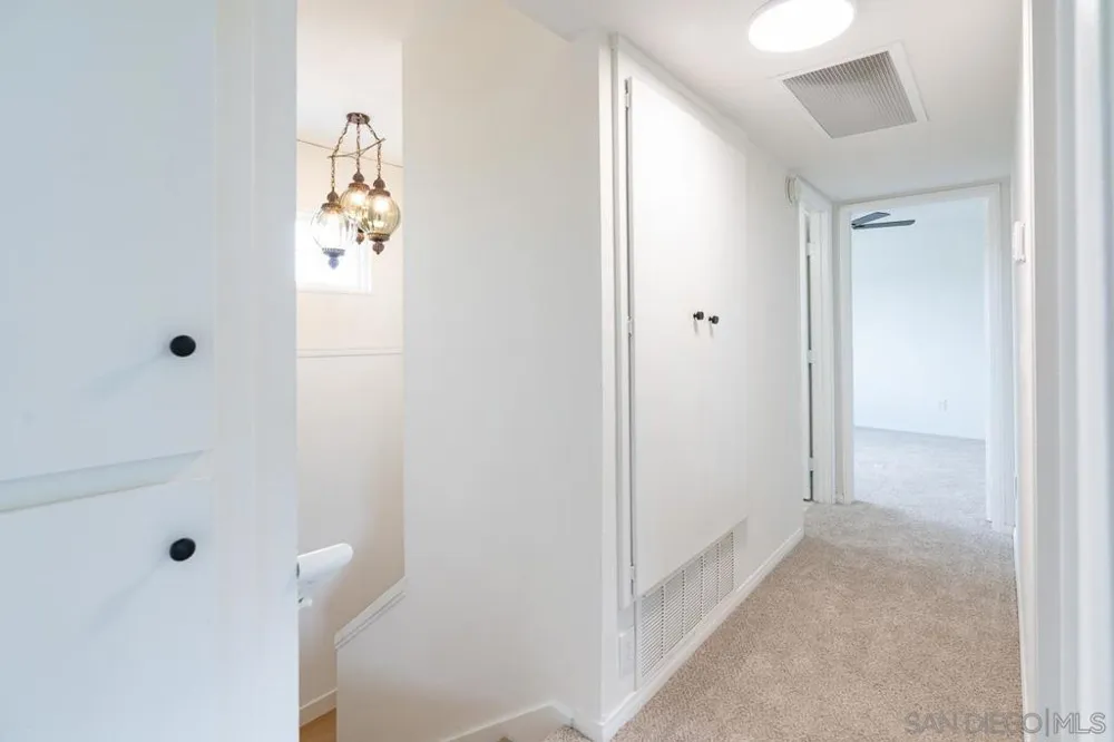 5790 Lone Star San Diego, CA 92120