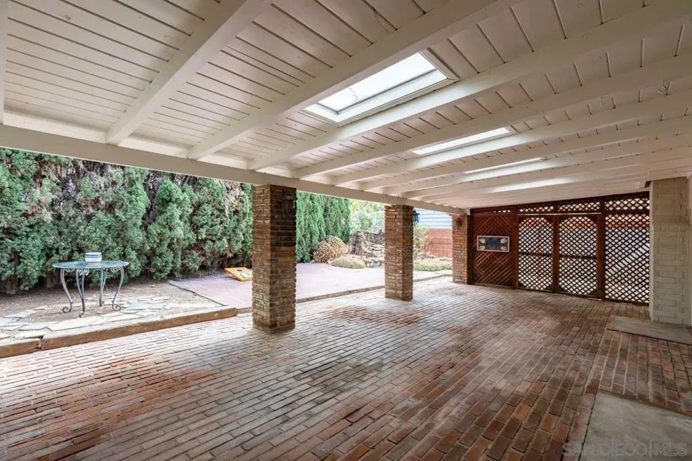 5790 Lone Star San Diego, CA 92120