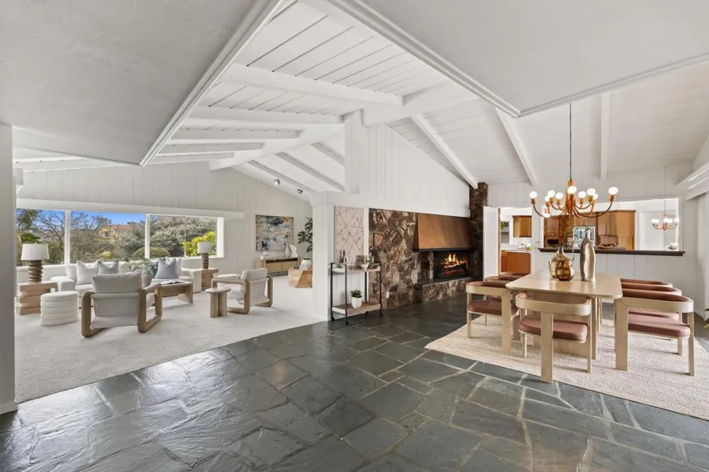 1616 Clemson Circle La Jolla, CA 92037