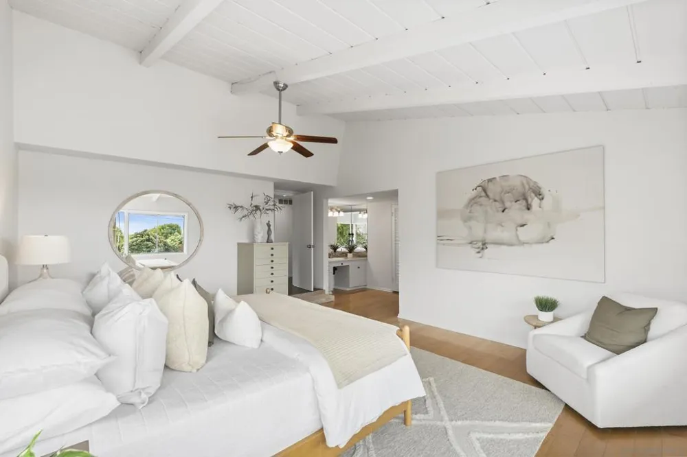 1616 Clemson Circle La Jolla, CA 92037