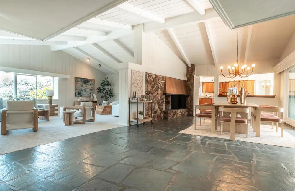 1616 Clemson Circle La Jolla, CA 92037
