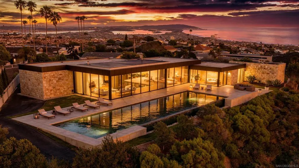 1616 Clemson Circle La Jolla, CA 92037